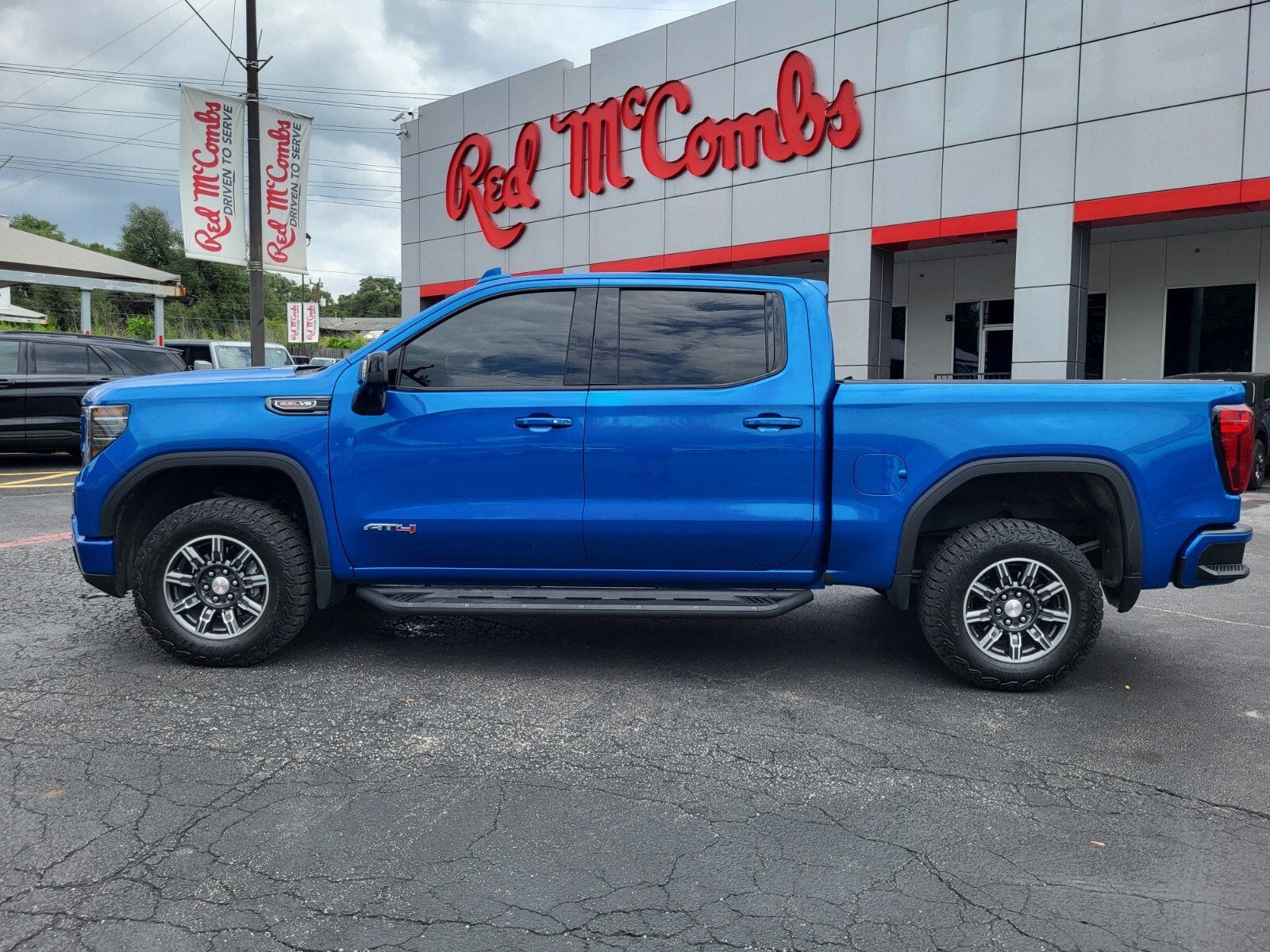 2024 GMC Sierra 1500 AT4
