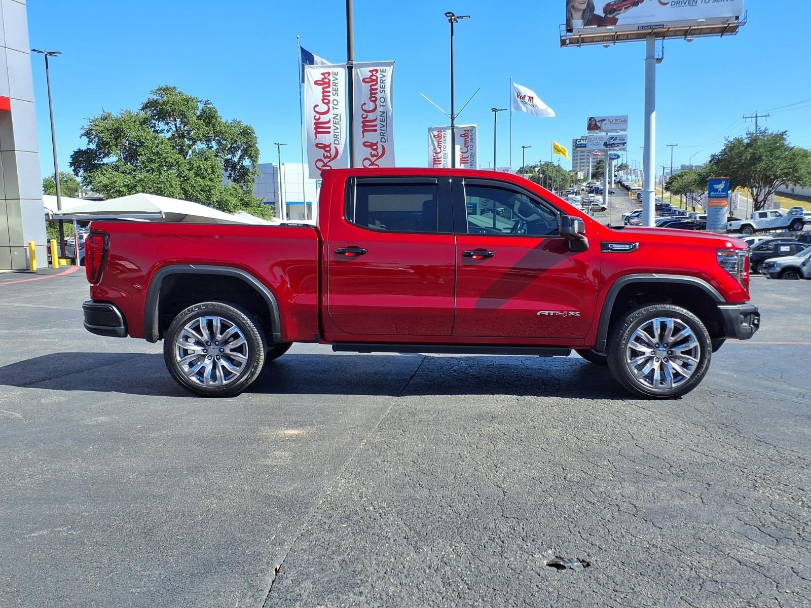 2024 GMC Sierra 1500 AT4X