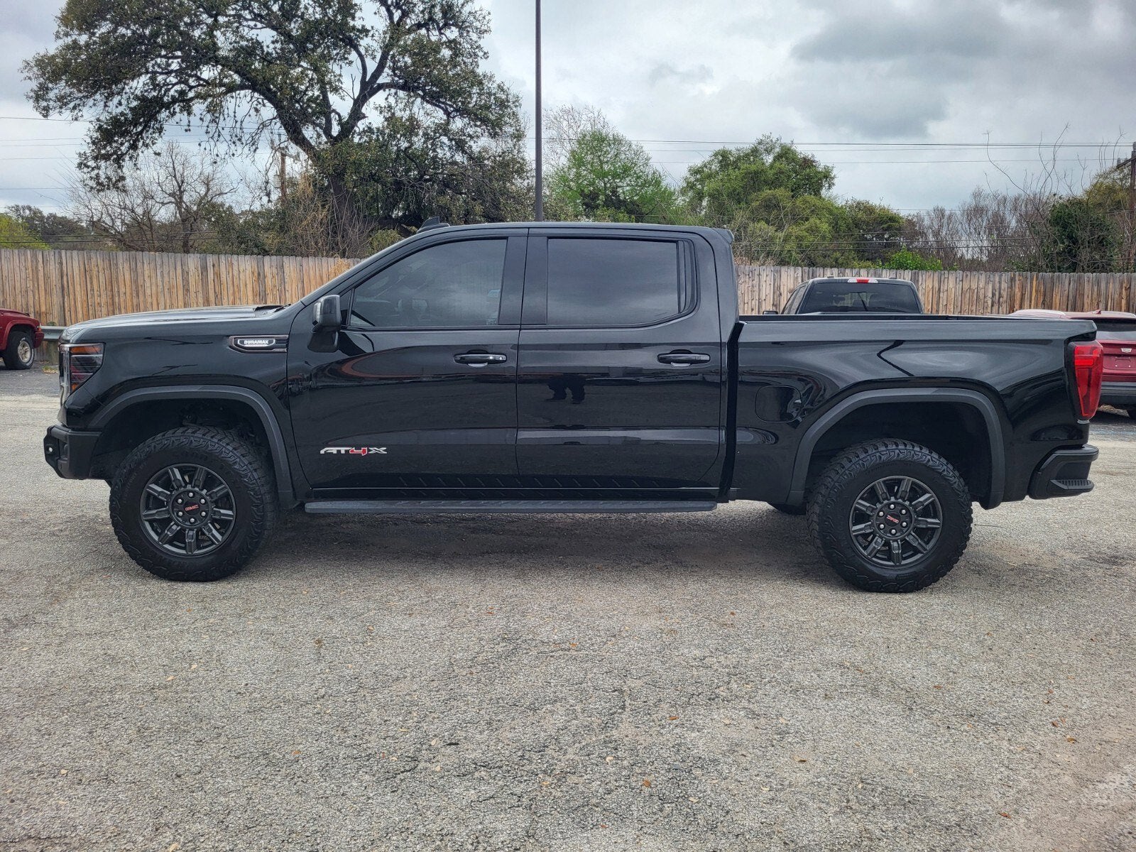 2024 GMC Sierra 1500 AT4X