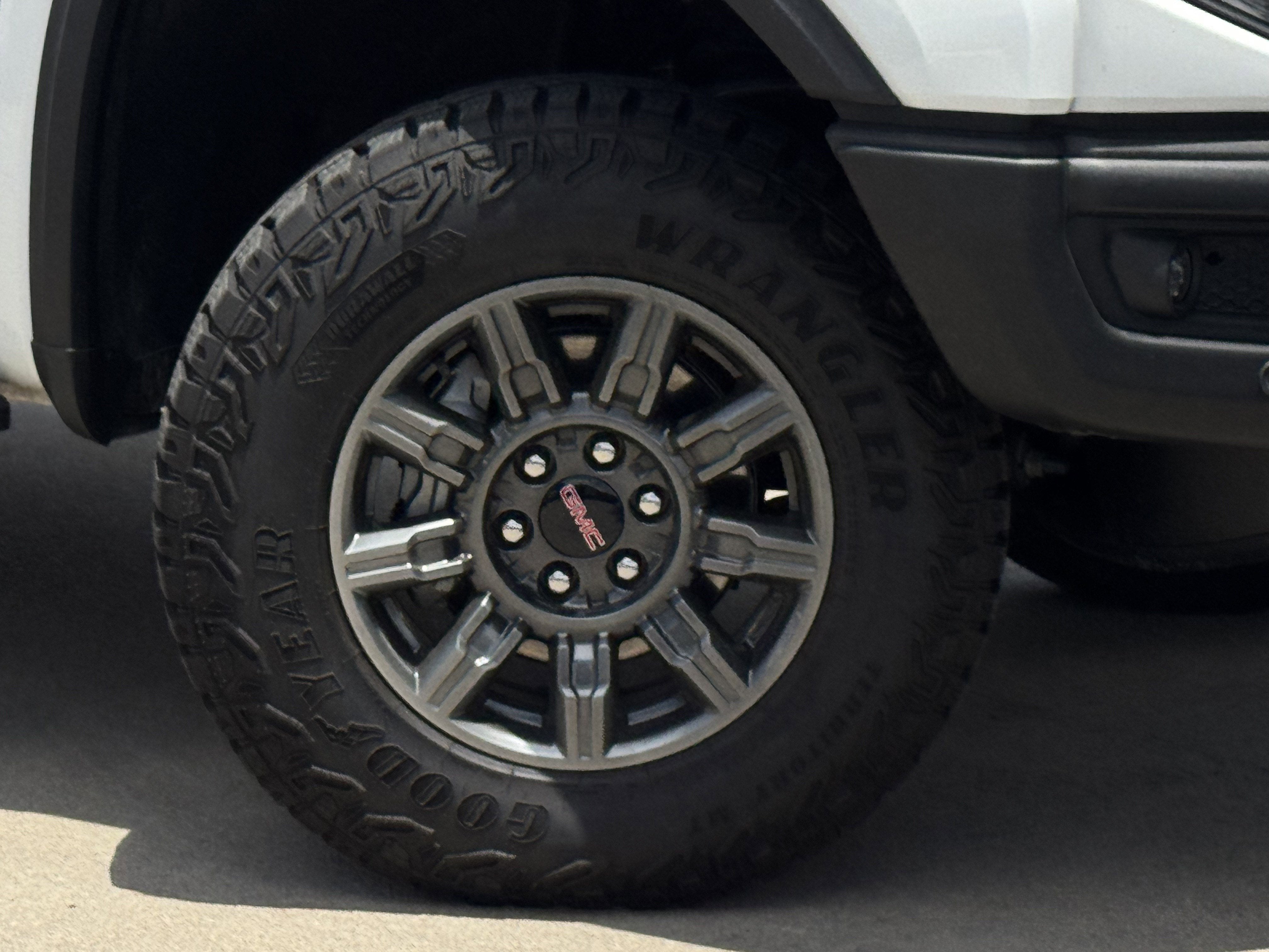 2025 GMC Sierra 1500 AT4X