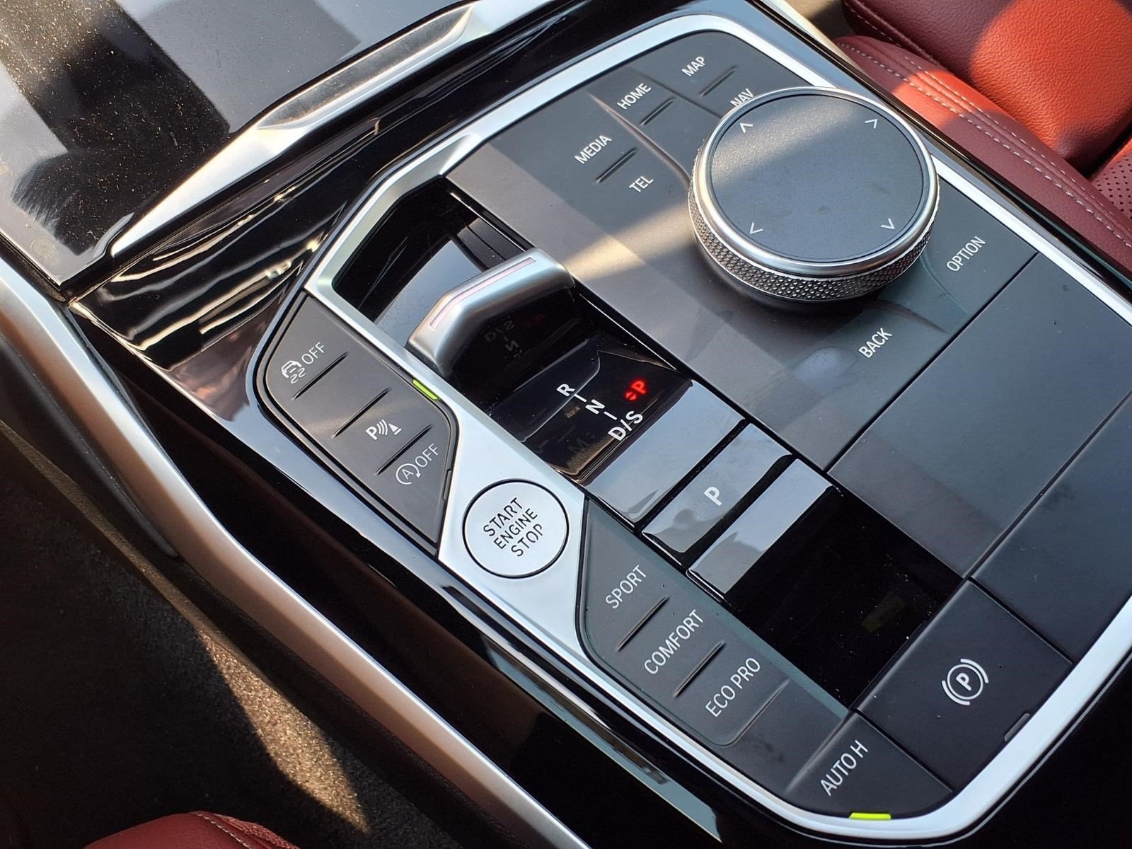 2024 BMW 3 Series 330i