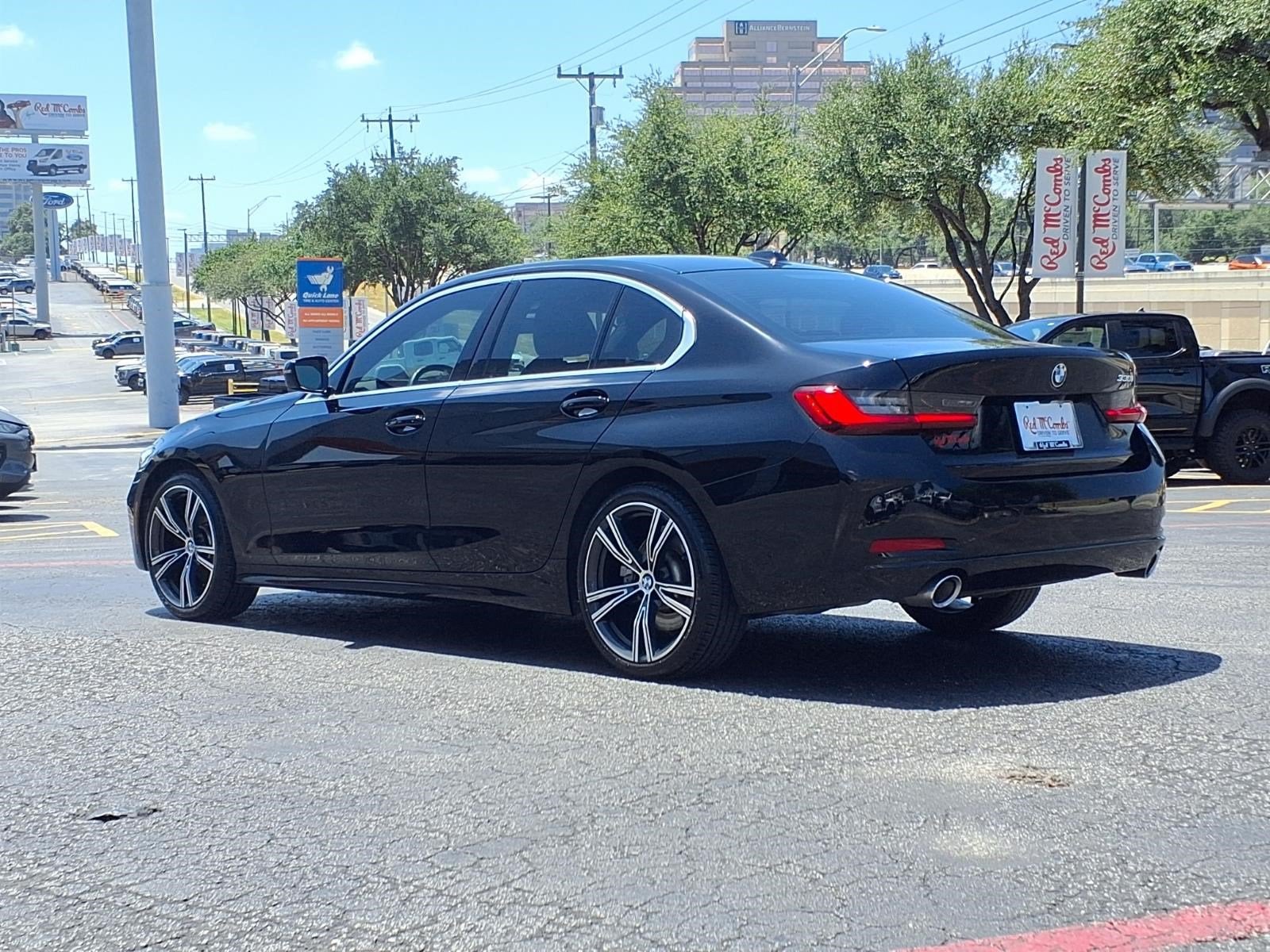2024 BMW 3 Series 330i