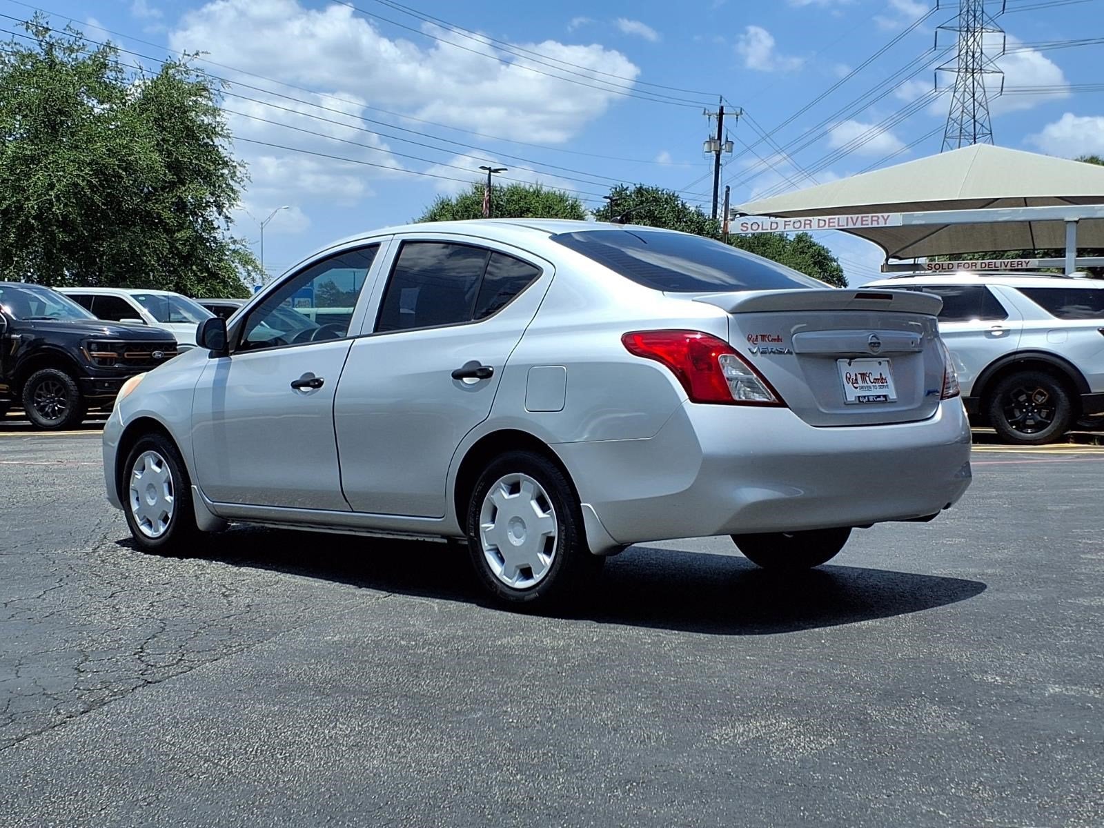 2013 Nissan Versa S Plus