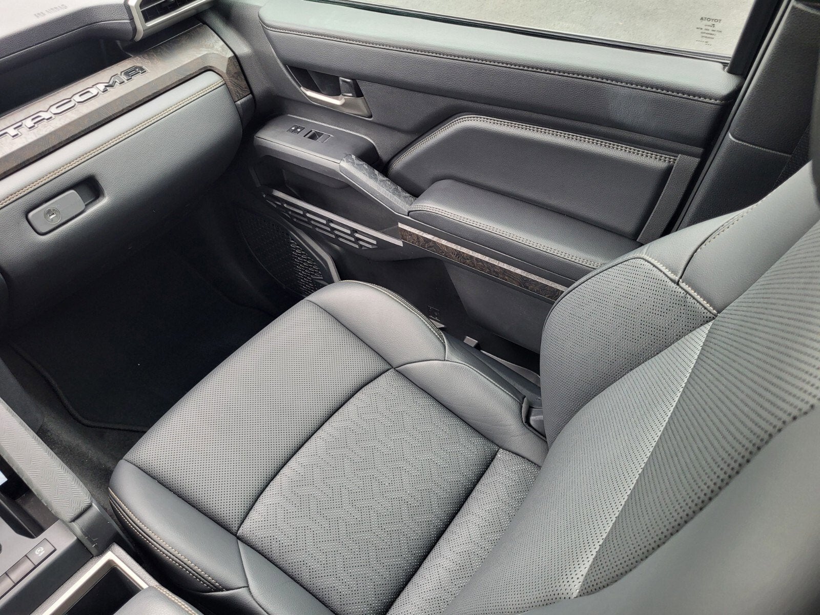 2024 Toyota Tacoma 4WD Limited