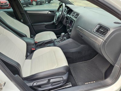 2016 Volkswagen Jetta 1.8T Sport
