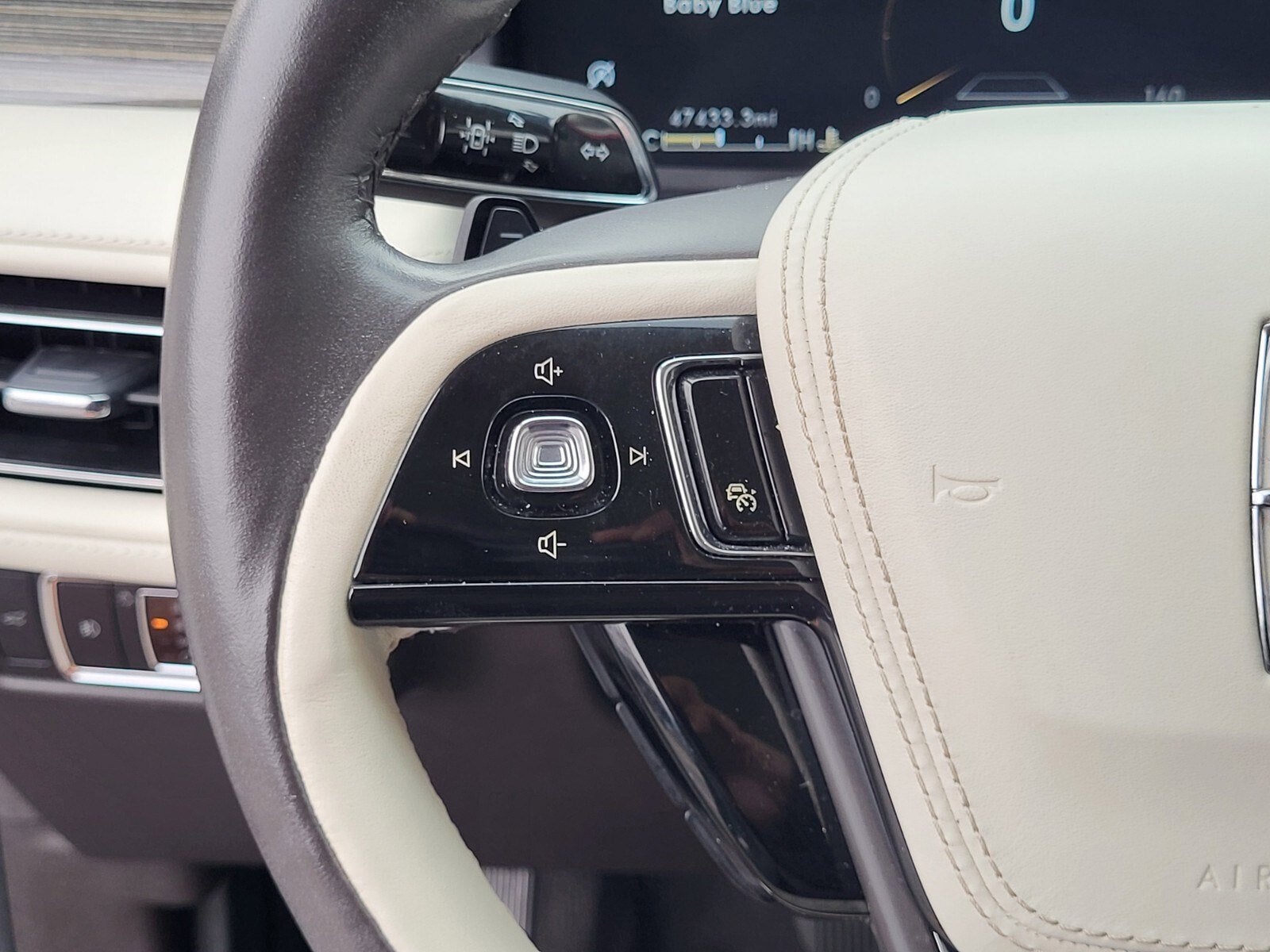 2023 Lincoln Aviator Black Label