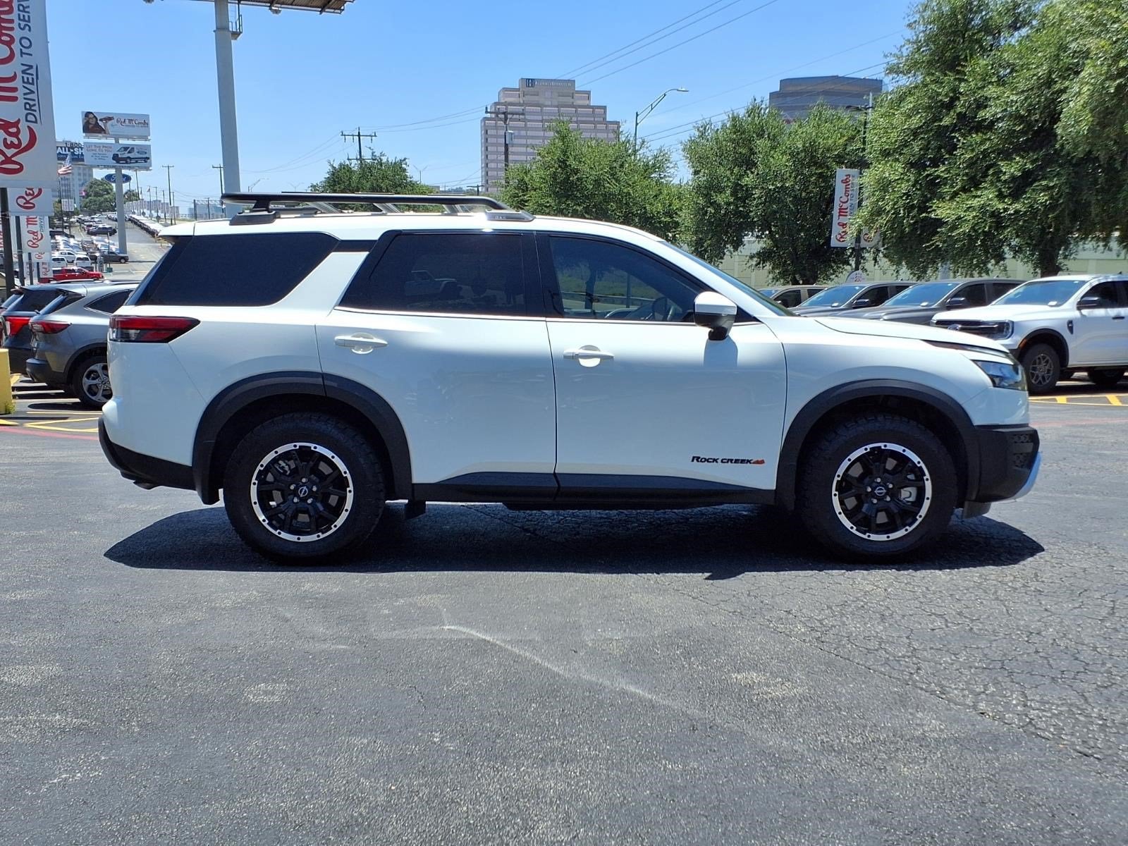 2025 Nissan Pathfinder Rock Creek