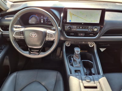 2024 Toyota Grand Highlander Base