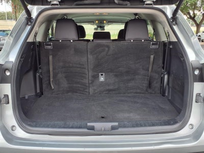 2025 Toyota Highlander LE