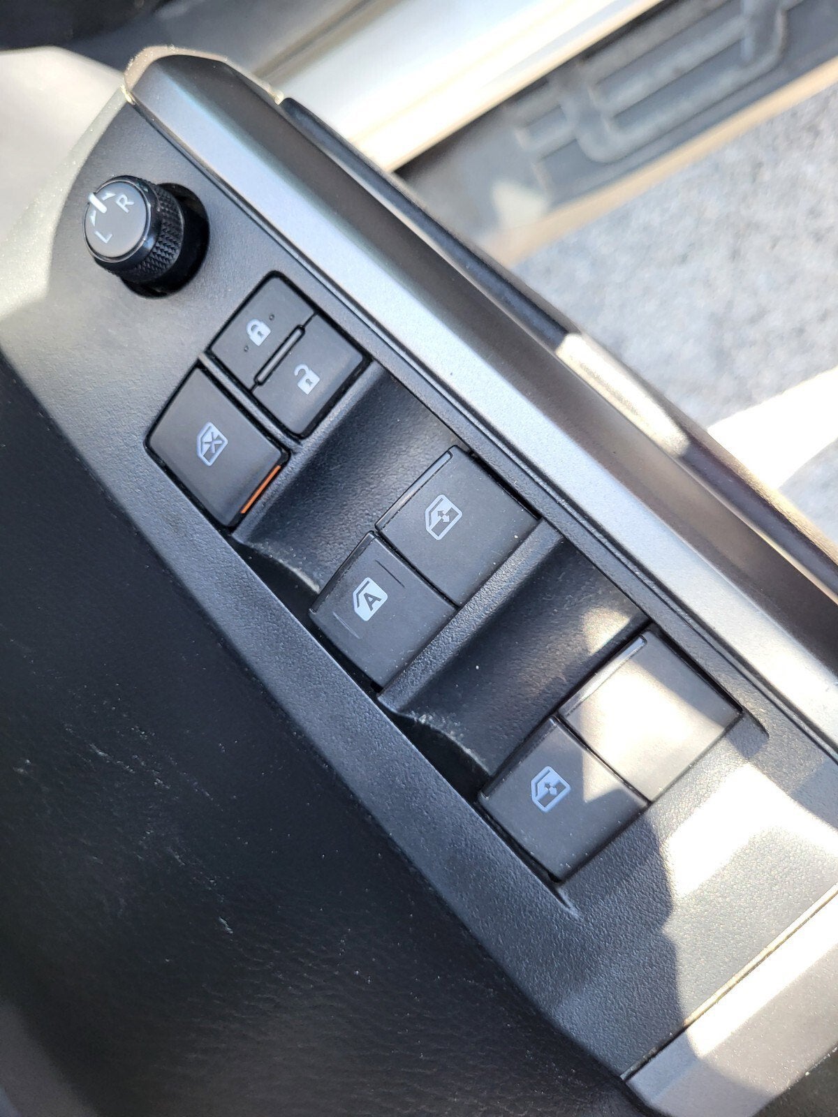 2020 Toyota Tacoma 2WD SR5