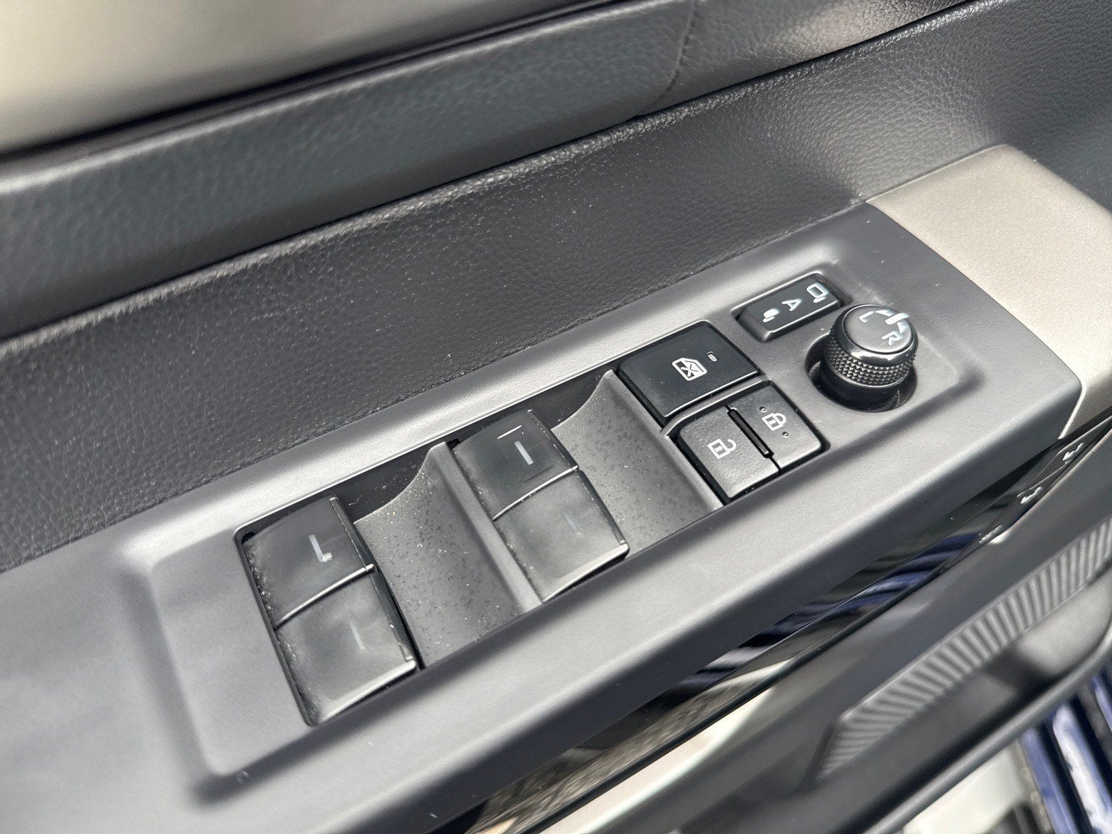 2023 Toyota Tundra 4WD Limited Hybrid