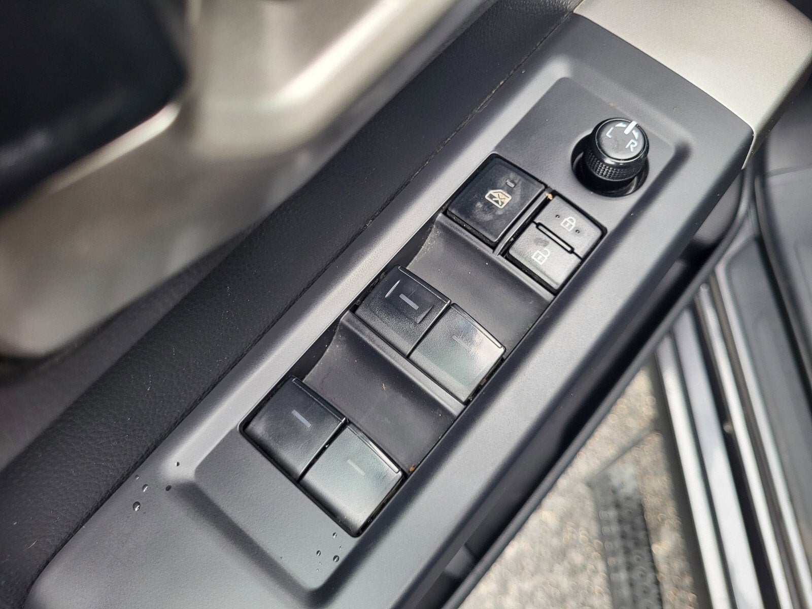 2023 Toyota Tundra 2WD SR5