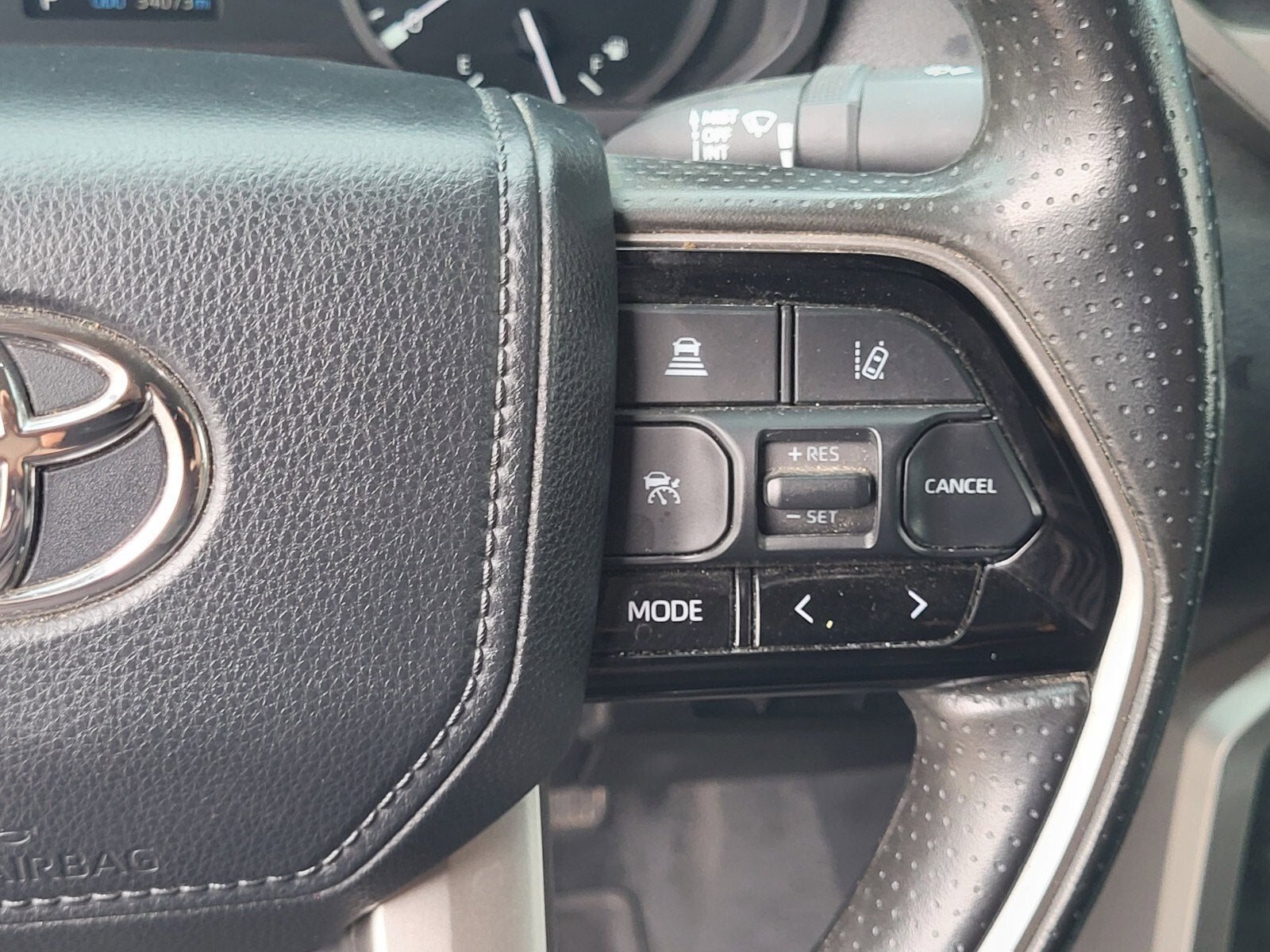 2023 Toyota Tundra 2WD SR5
