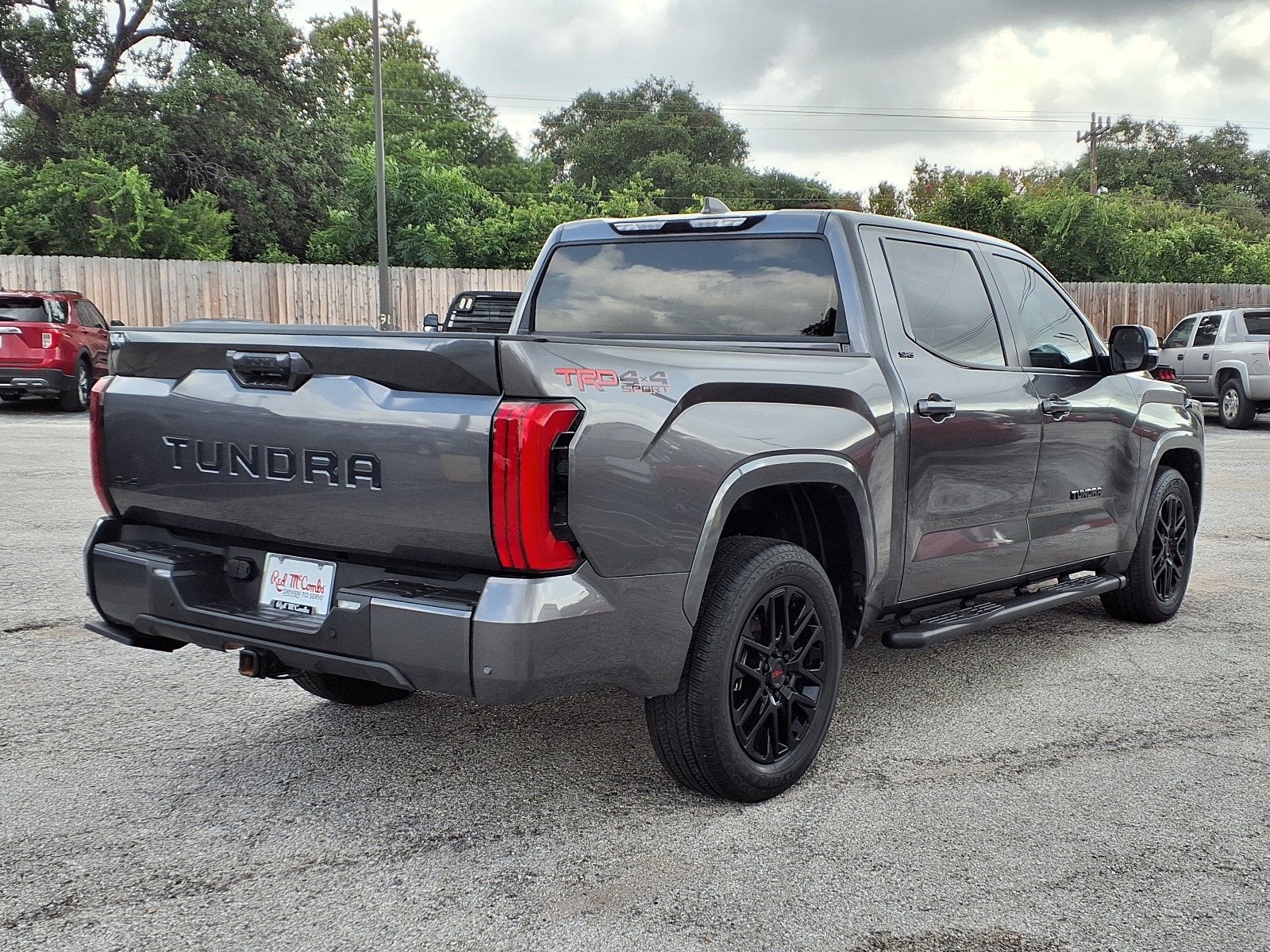 2024 Toyota Tundra 4WD SR5