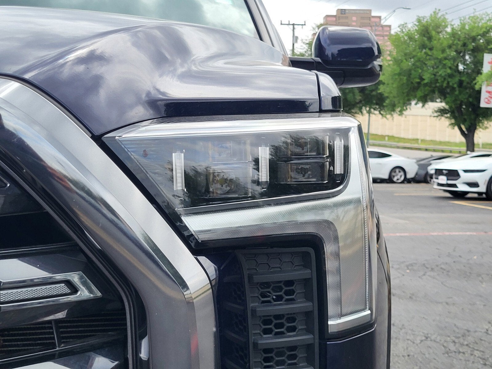 2023 Toyota Tundra 4WD Platinum