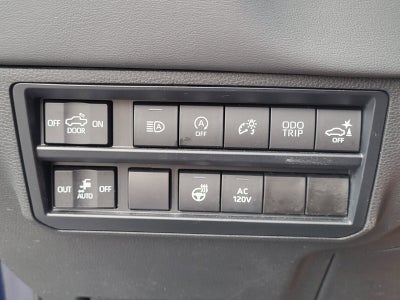 2023 Toyota Tundra 4WD Platinum