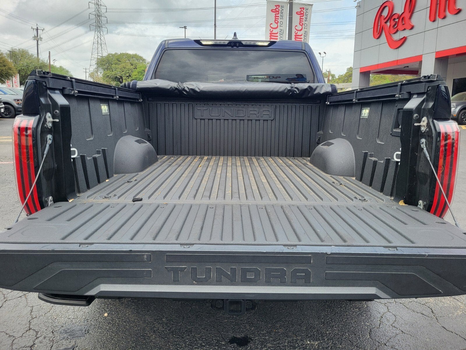 2023 Toyota Tundra 4WD Platinum