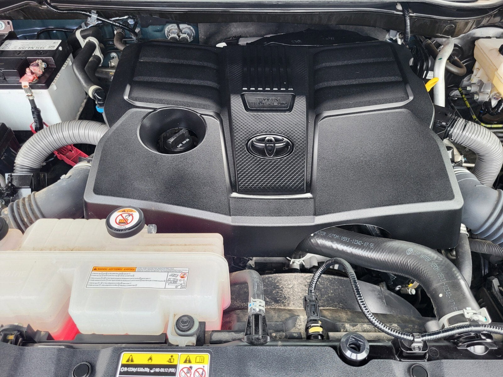 2023 Toyota Tundra 4WD Platinum