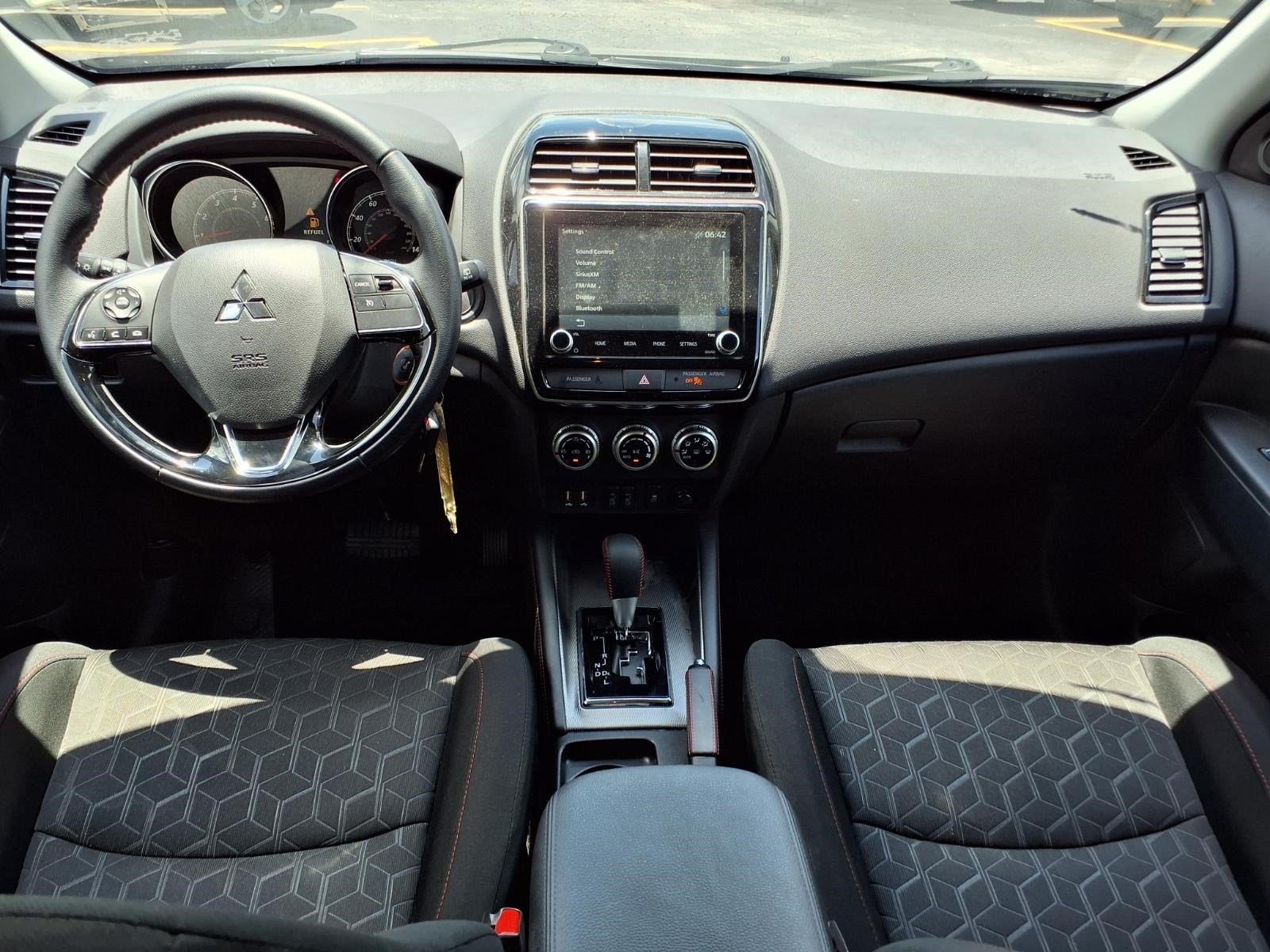 2026 Mitsubishi Outlander Sport LE