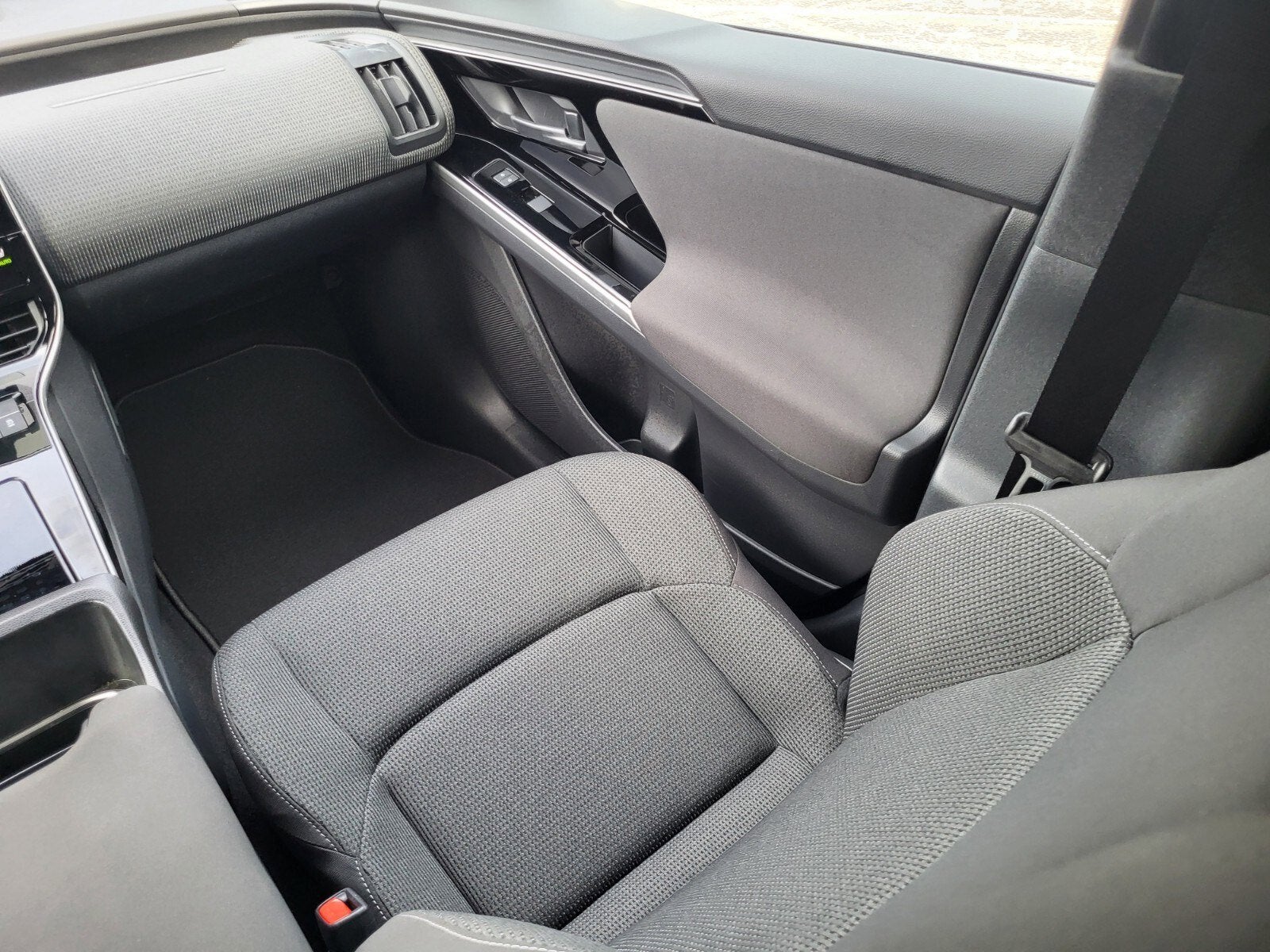 2025 Subaru Solterra Premium