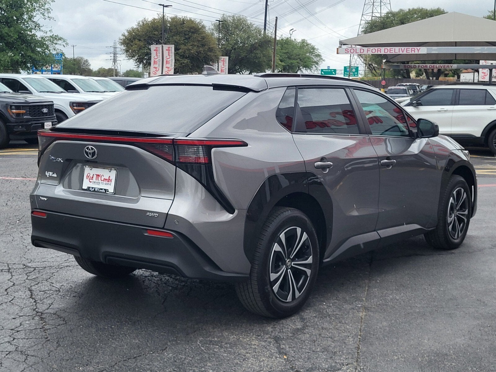 2024 Toyota bZ4X XLE