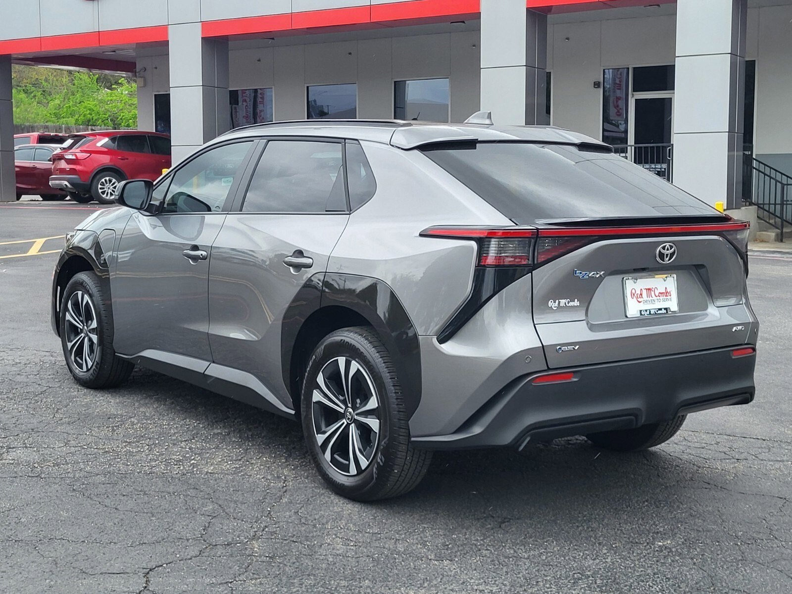 2024 Toyota bZ4X XLE