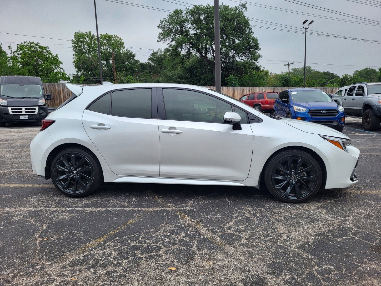 2025 Toyota Corolla Hatchback XSE