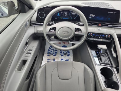2025 Hyundai Elantra Hybrid SEL Sport