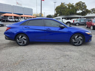 2025 Hyundai Elantra Hybrid SEL Sport