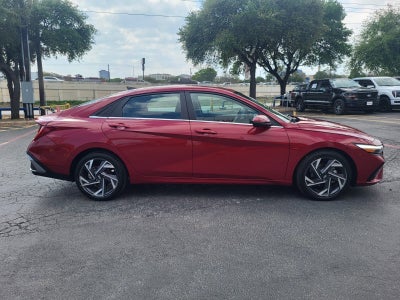 2024 Hyundai Elantra Limited
