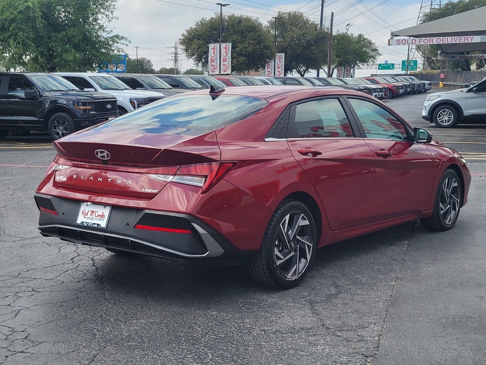 2024 Hyundai Elantra Limited