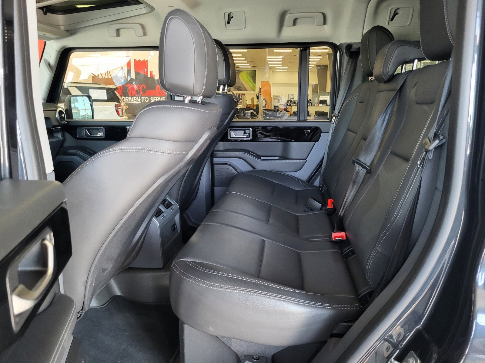 2024 INEOS Grenadier Station Wagon TRIALMASTER EDITI