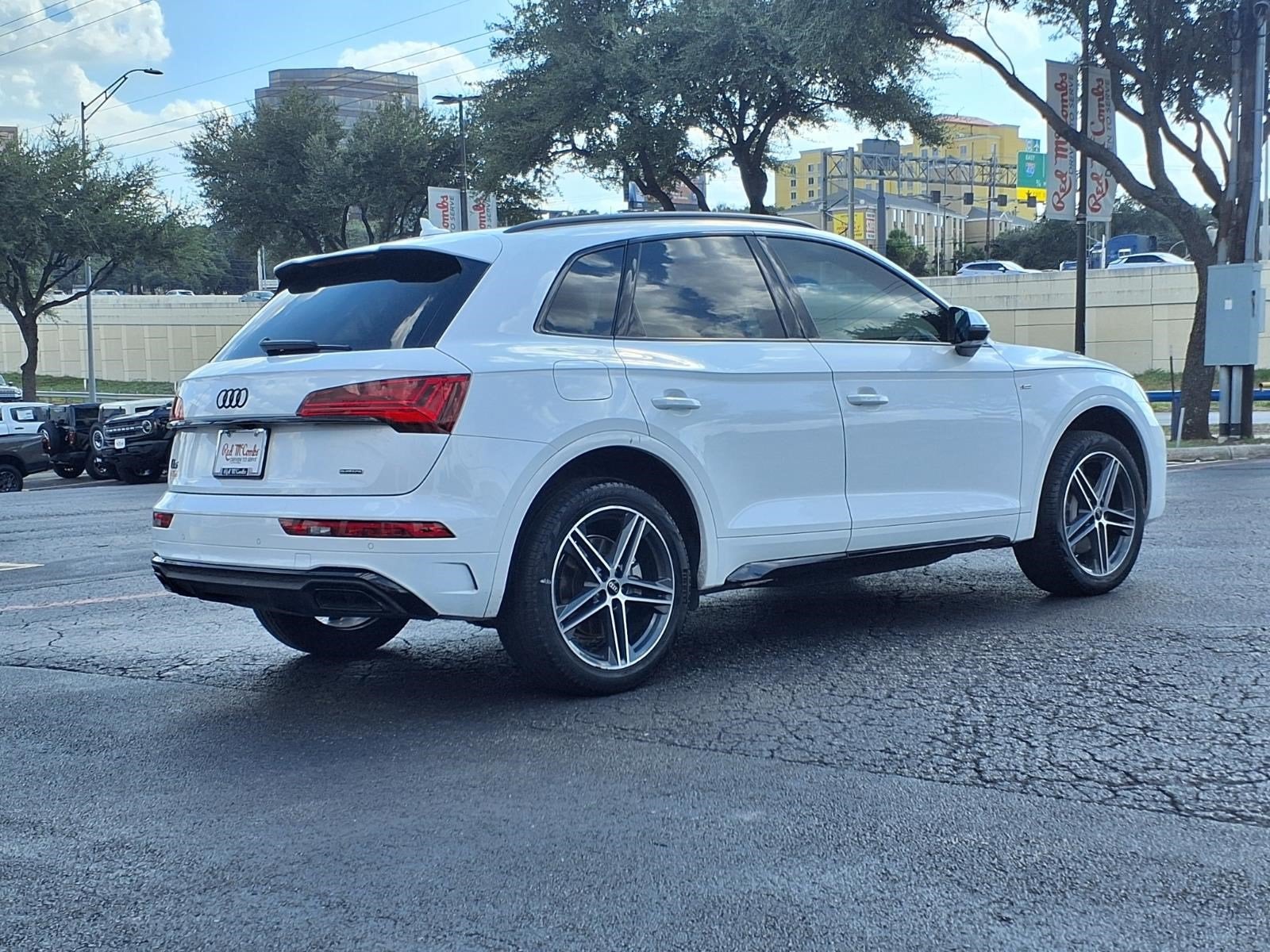2023 Audi Q5 S line Premium Plus