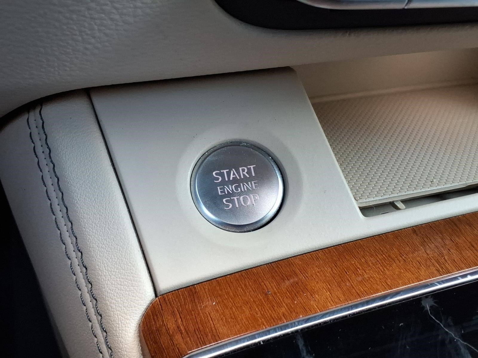 2022 Audi Q5 S line Premium Plus