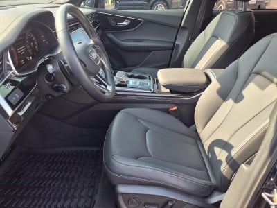 2025 Audi Q7 Premium Plus