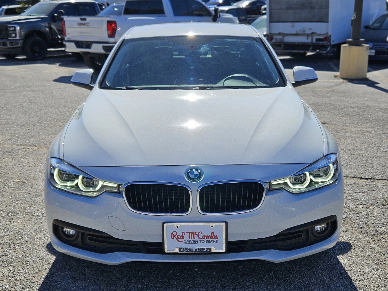 2018 BMW 3 Series 320i