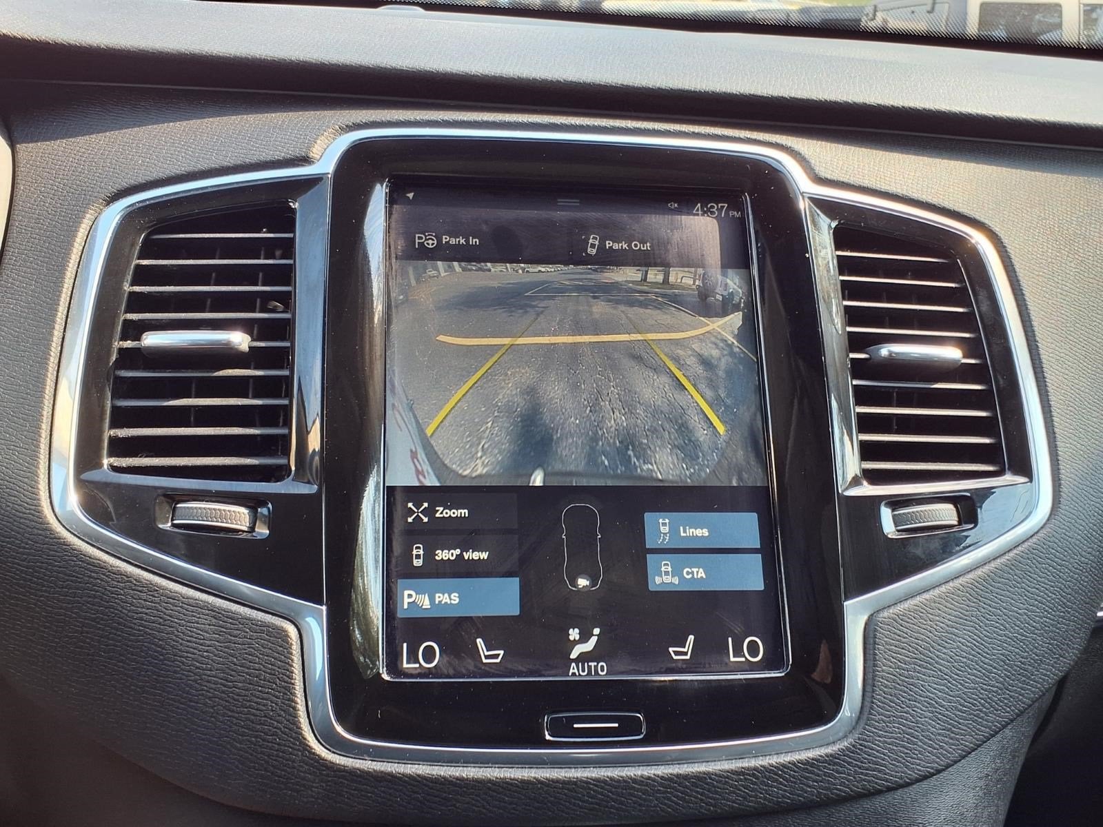 2018 Volvo XC90 Momentum