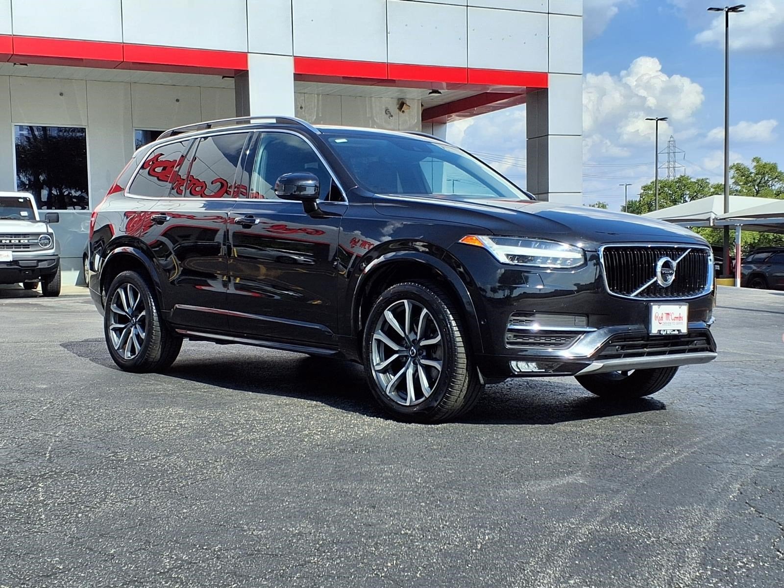 2018 Volvo XC90 Momentum