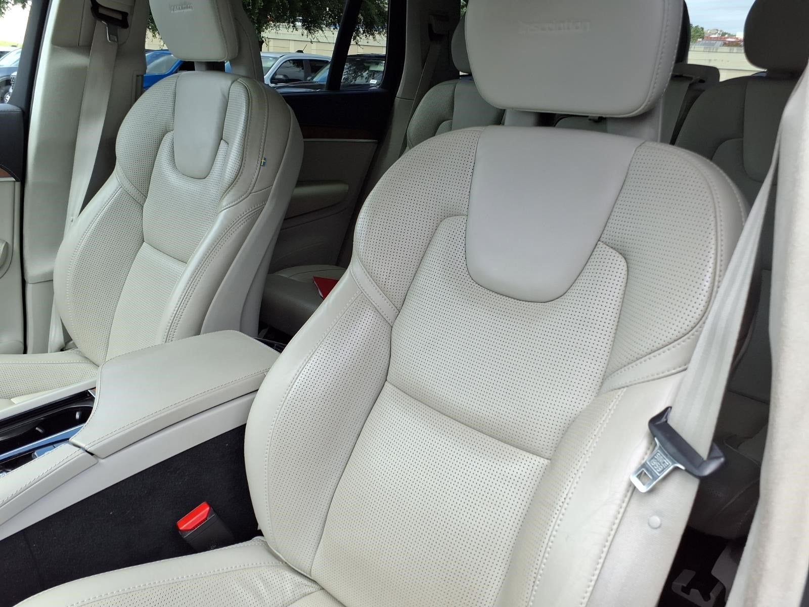 2020 Volvo XC90 Inscription