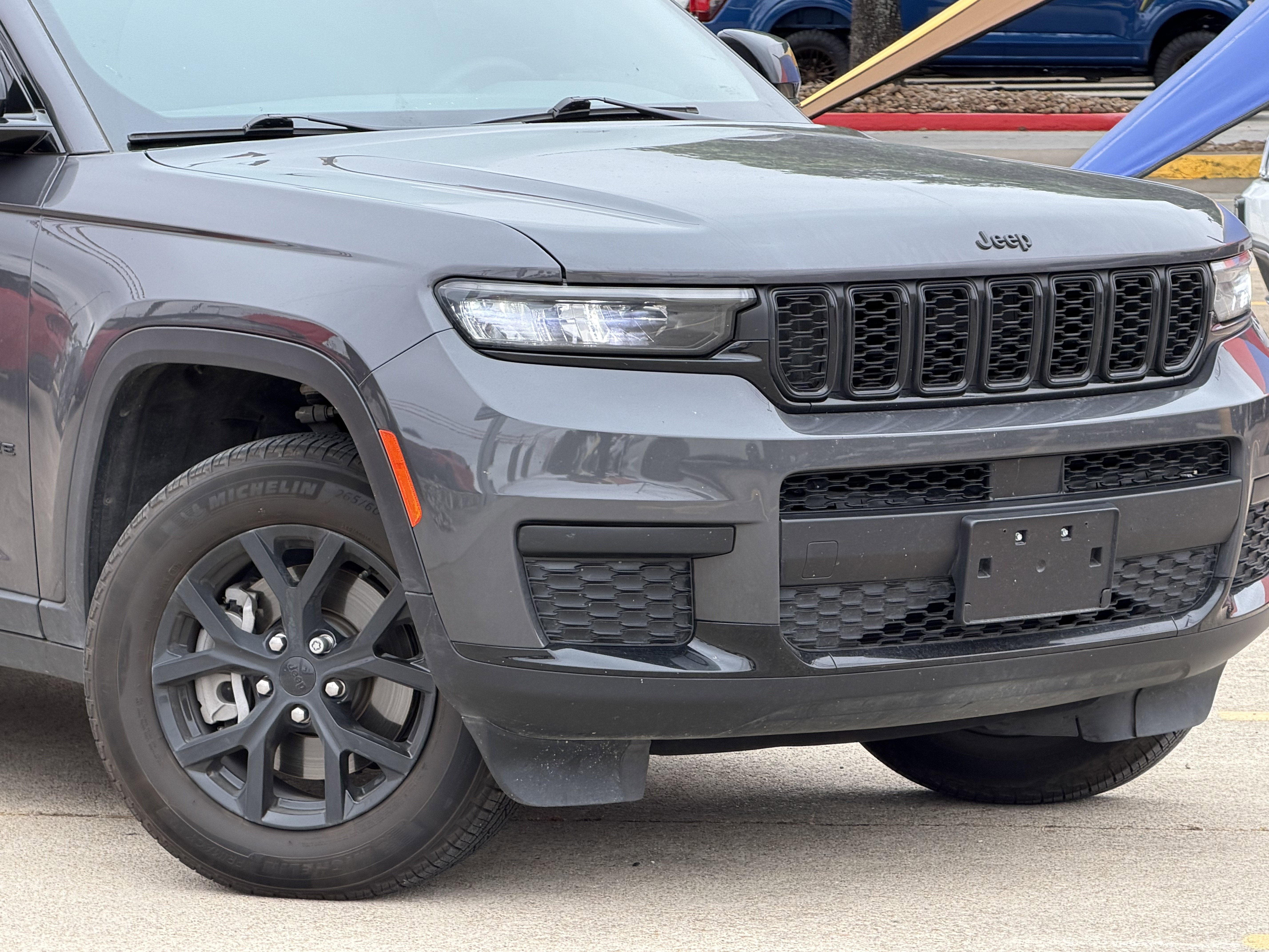 2025 Jeep Grand Cherokee L Laredo