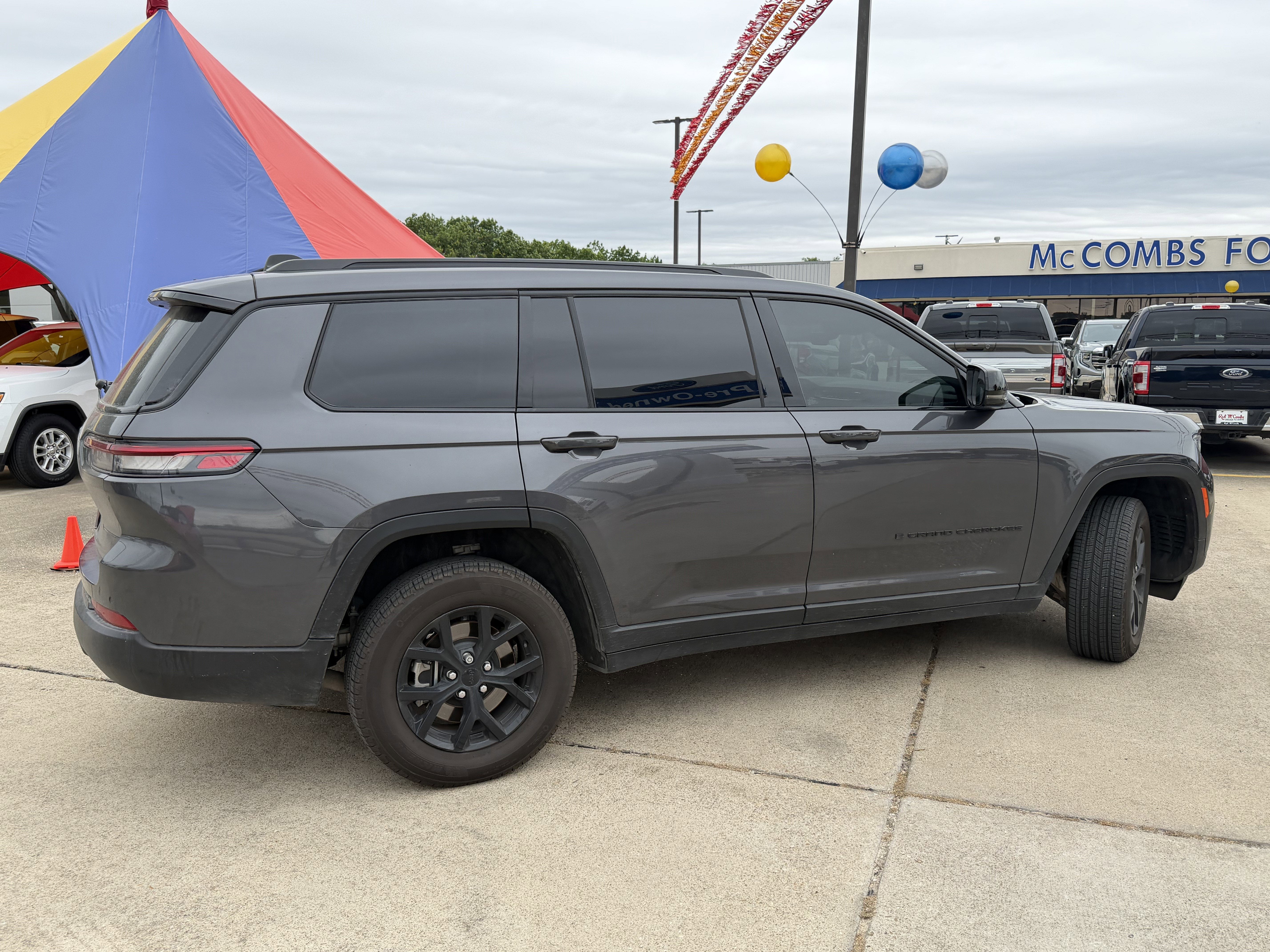 2025 Jeep Grand Cherokee L Laredo