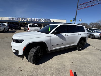 2025 Jeep Grand Cherokee L Laredo
