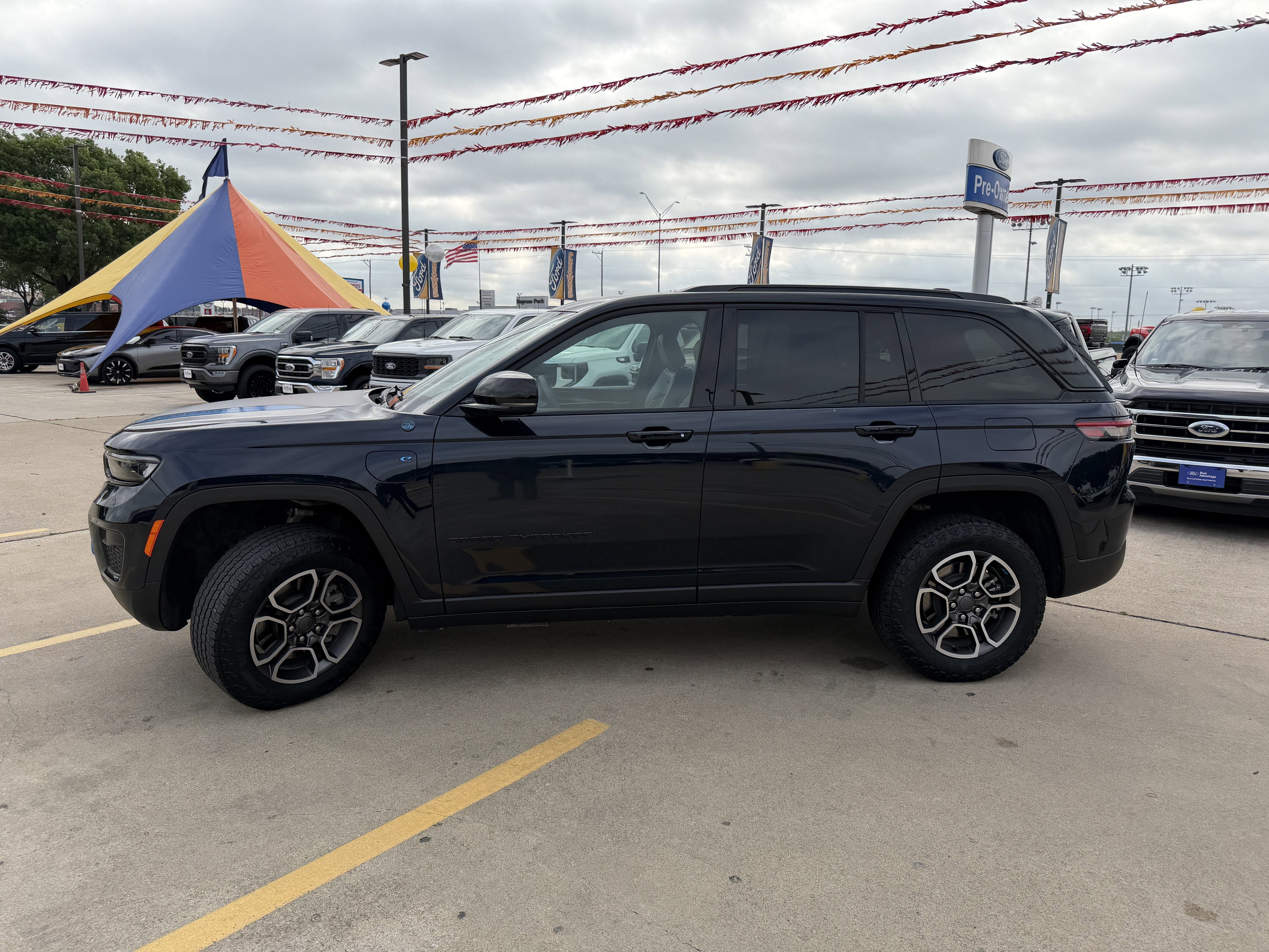 2022 Jeep Grand Cherokee 4xe Trailhawk