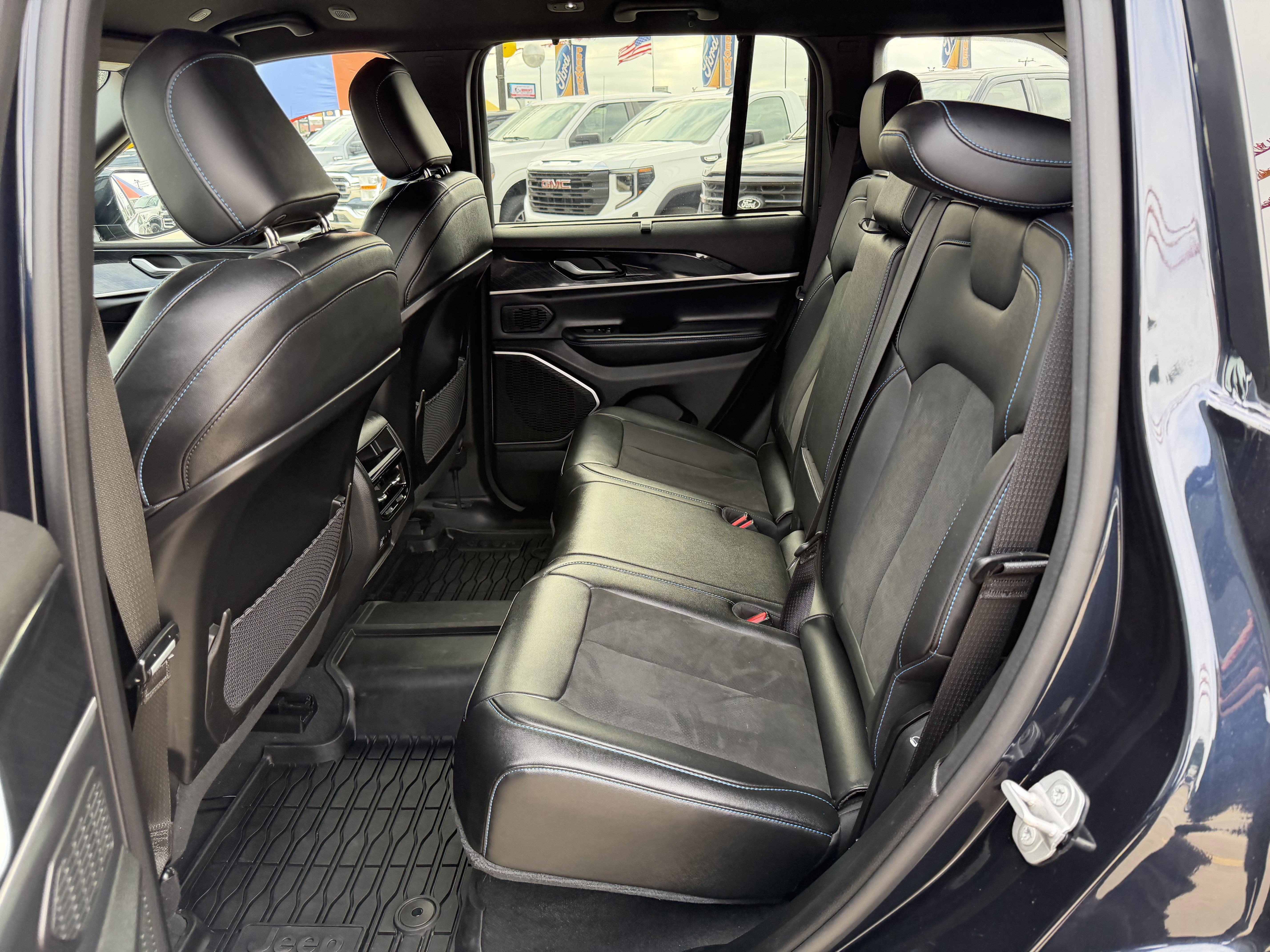 2022 Jeep Grand Cherokee 4xe Trailhawk