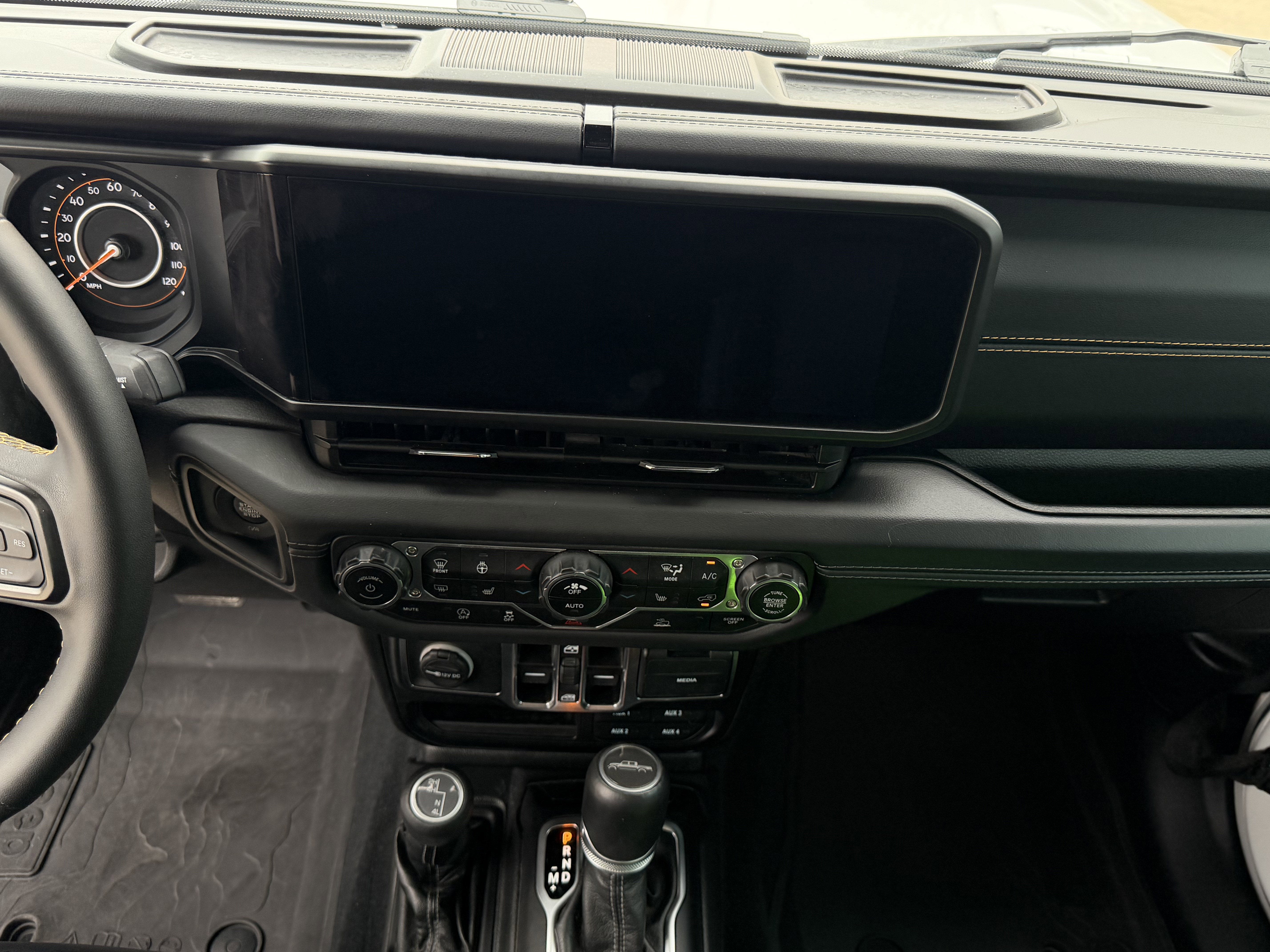 2024 Jeep Gladiator Sport
