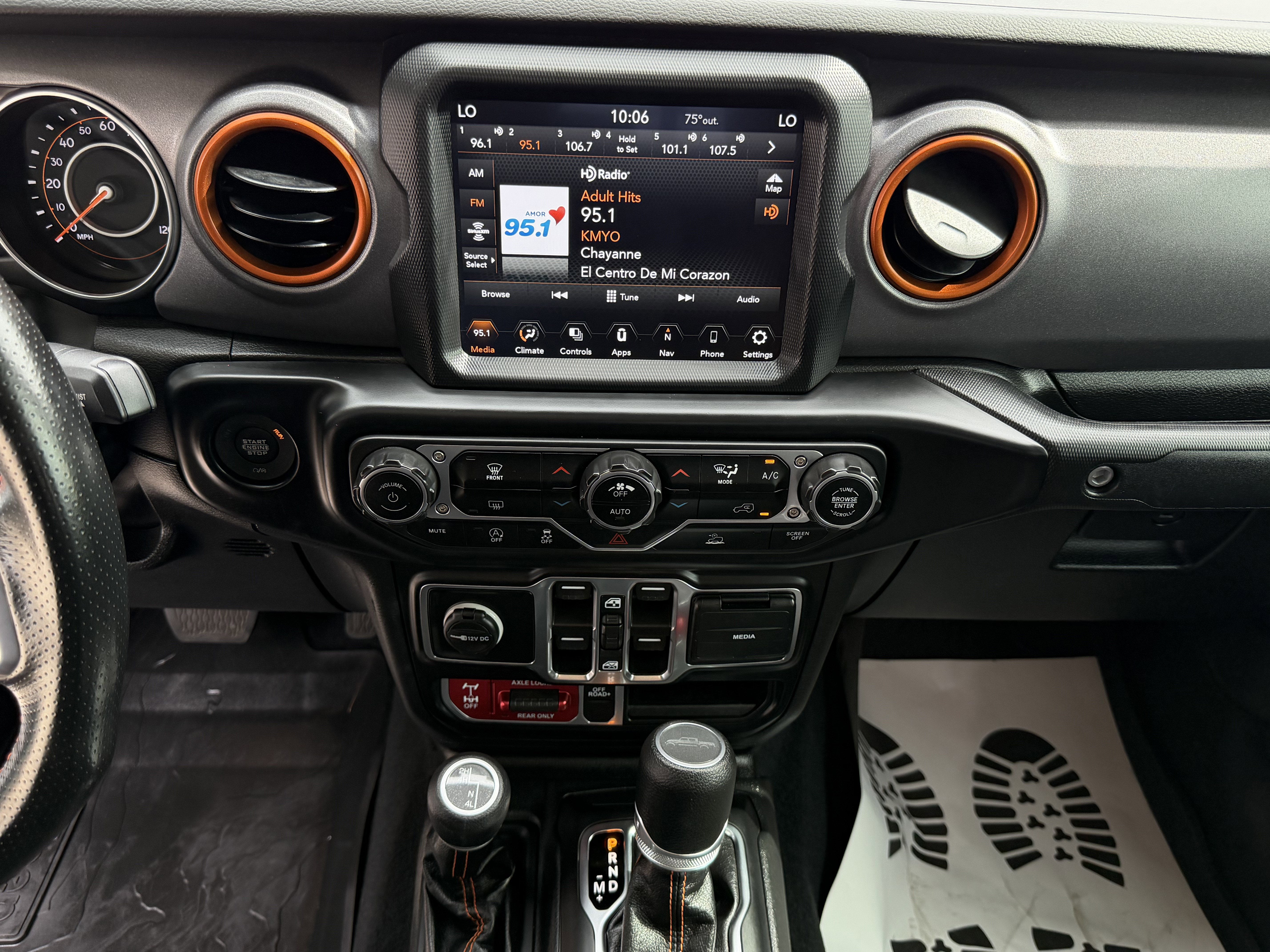 2023 Jeep Gladiator Mojave