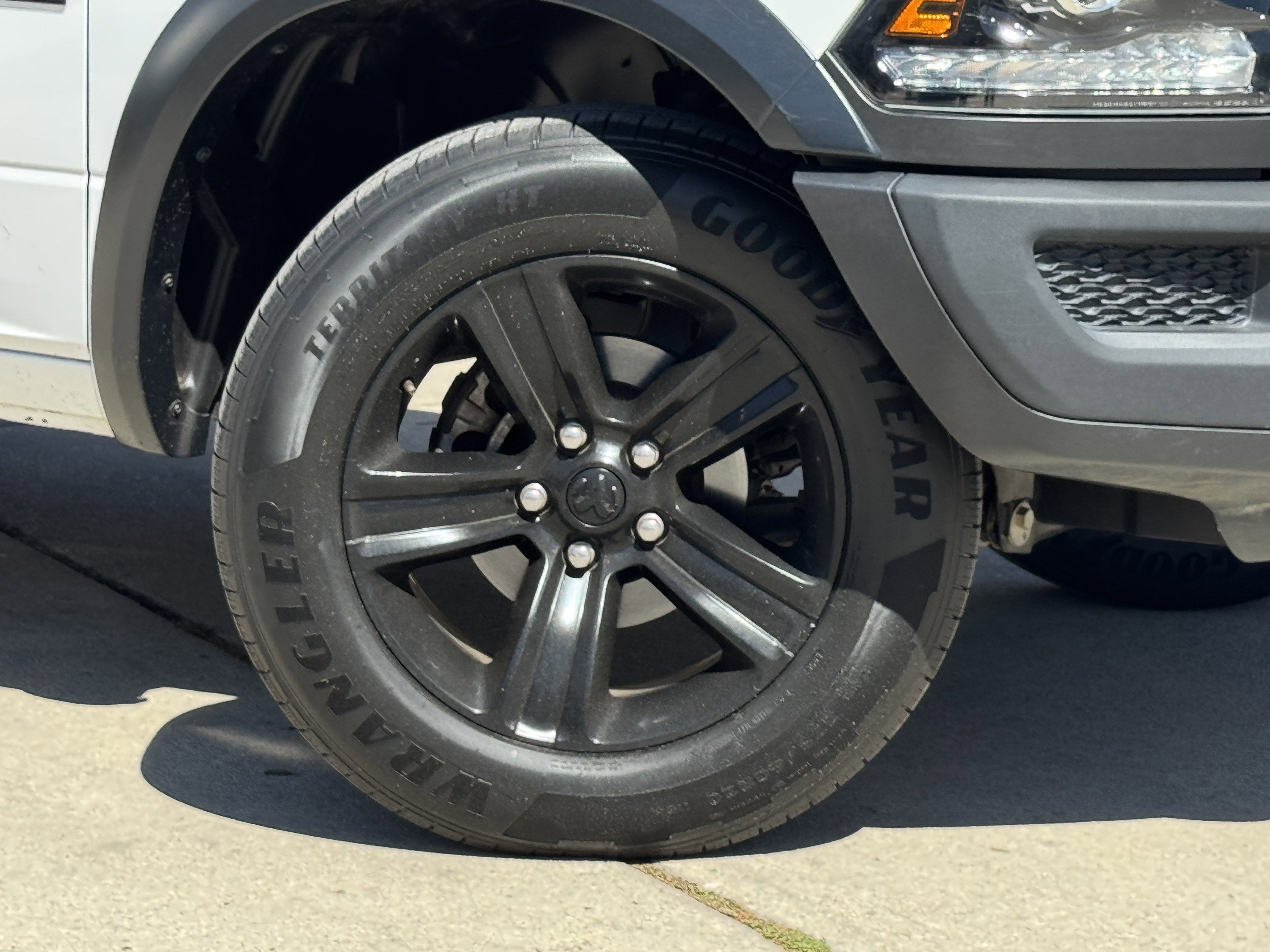 2024 RAM 1500 Classic SLT