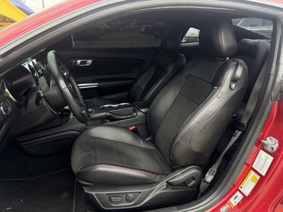 2022 Ford Mustang Base