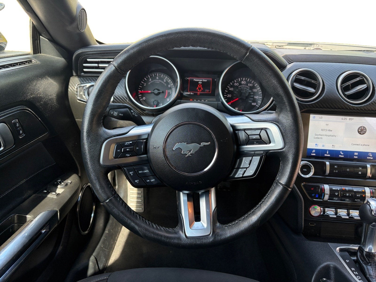 2022 Ford Mustang EcoBoost