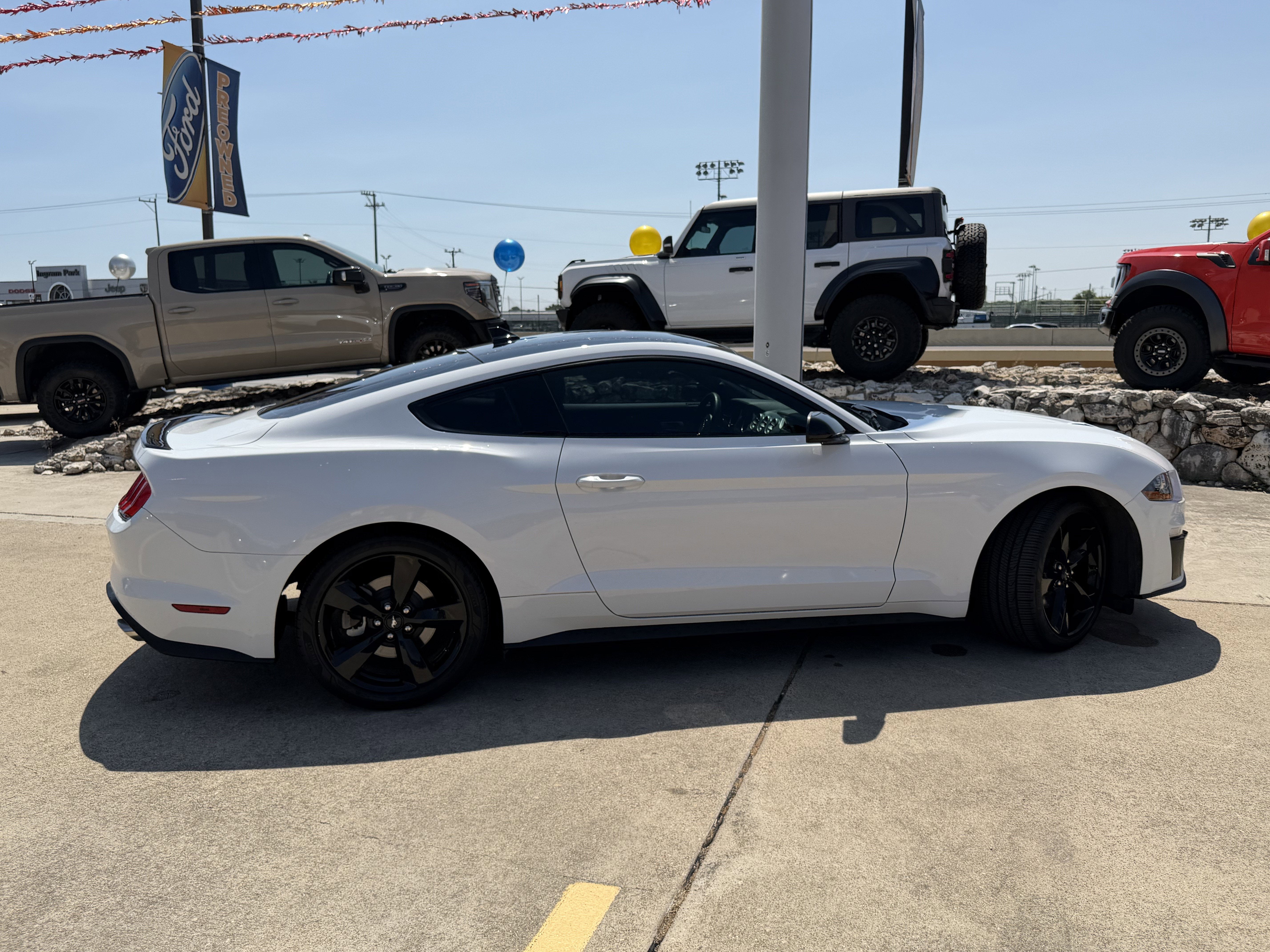 2021 Ford Mustang Base
